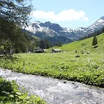 Ze Mountain Lodge, Lejlighed Morgins