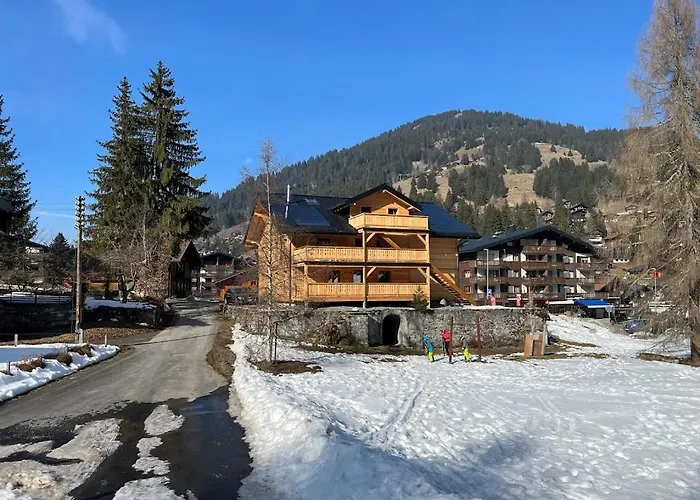 Ze Mountain Lodge, *