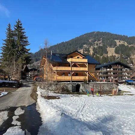 Ze Mountain Lodge, *